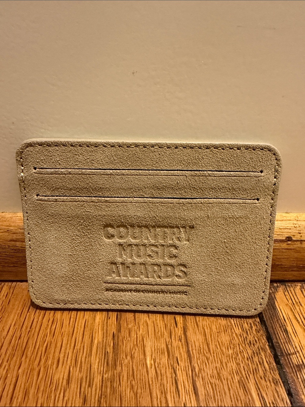 NEW🪪 ATLAS CUSTOM TAN SUEDE WALLET FOR THE ACADEMY OF COUNTRY MUSIC AWARDS